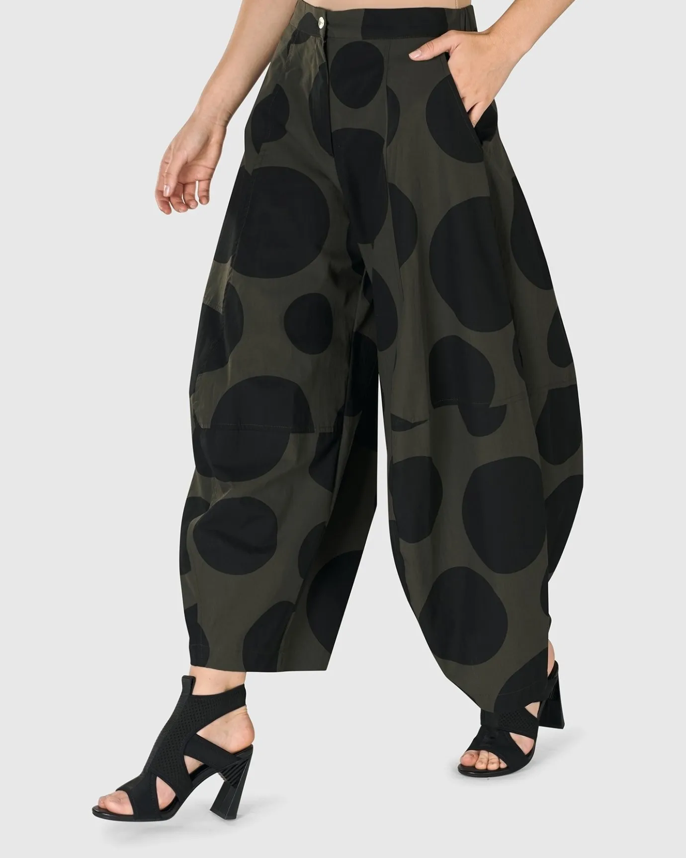 Women Alembika Pants & Skirts<Urban Akira Balloon Pants, Khaki