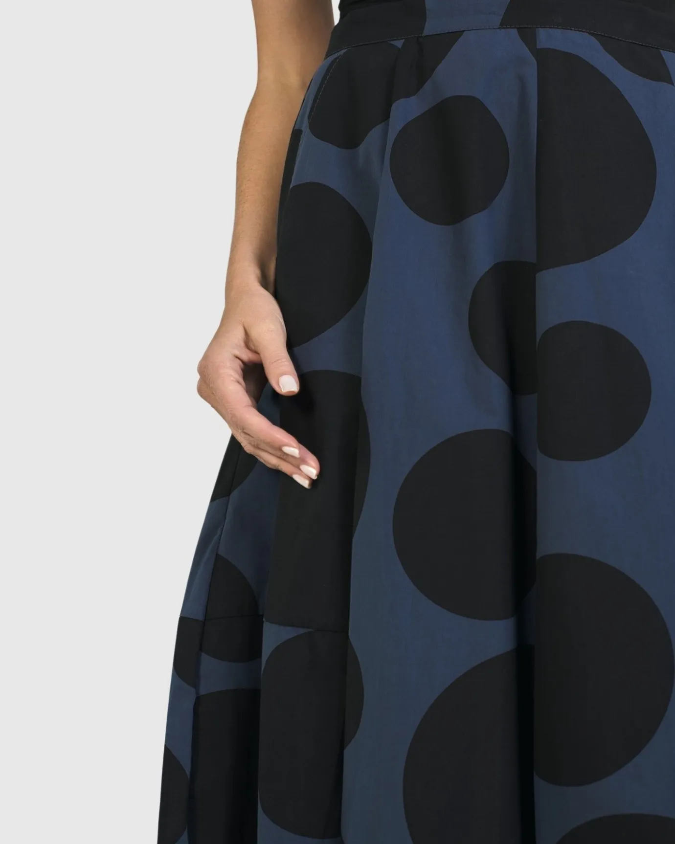 Women Alembika Pants & Skirts<Urban Astrid Balloon Skirt, Navy