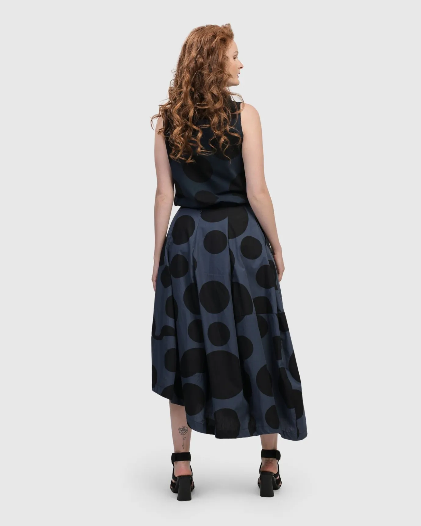 Women Alembika Pants & Skirts<Urban Astrid Balloon Skirt, Navy