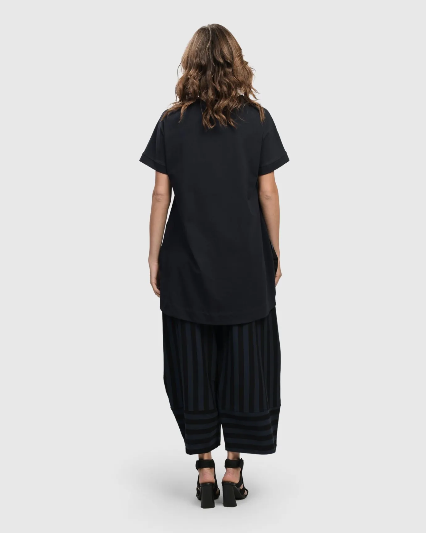 Women Alembika Plus<Urban Bells Tunic Top, Navy