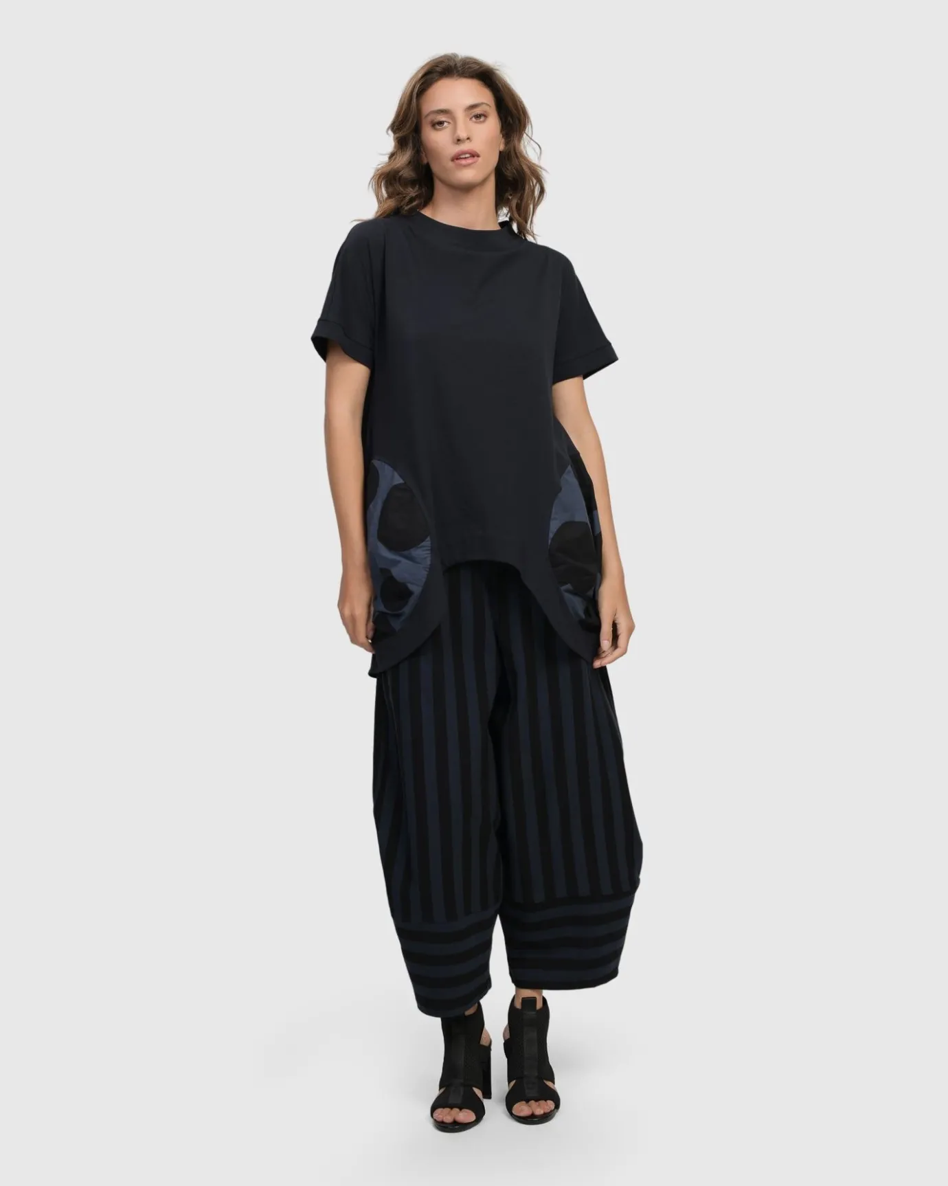 Women Alembika Tops & Tunics<Urban Bells Tunic Top, Navy