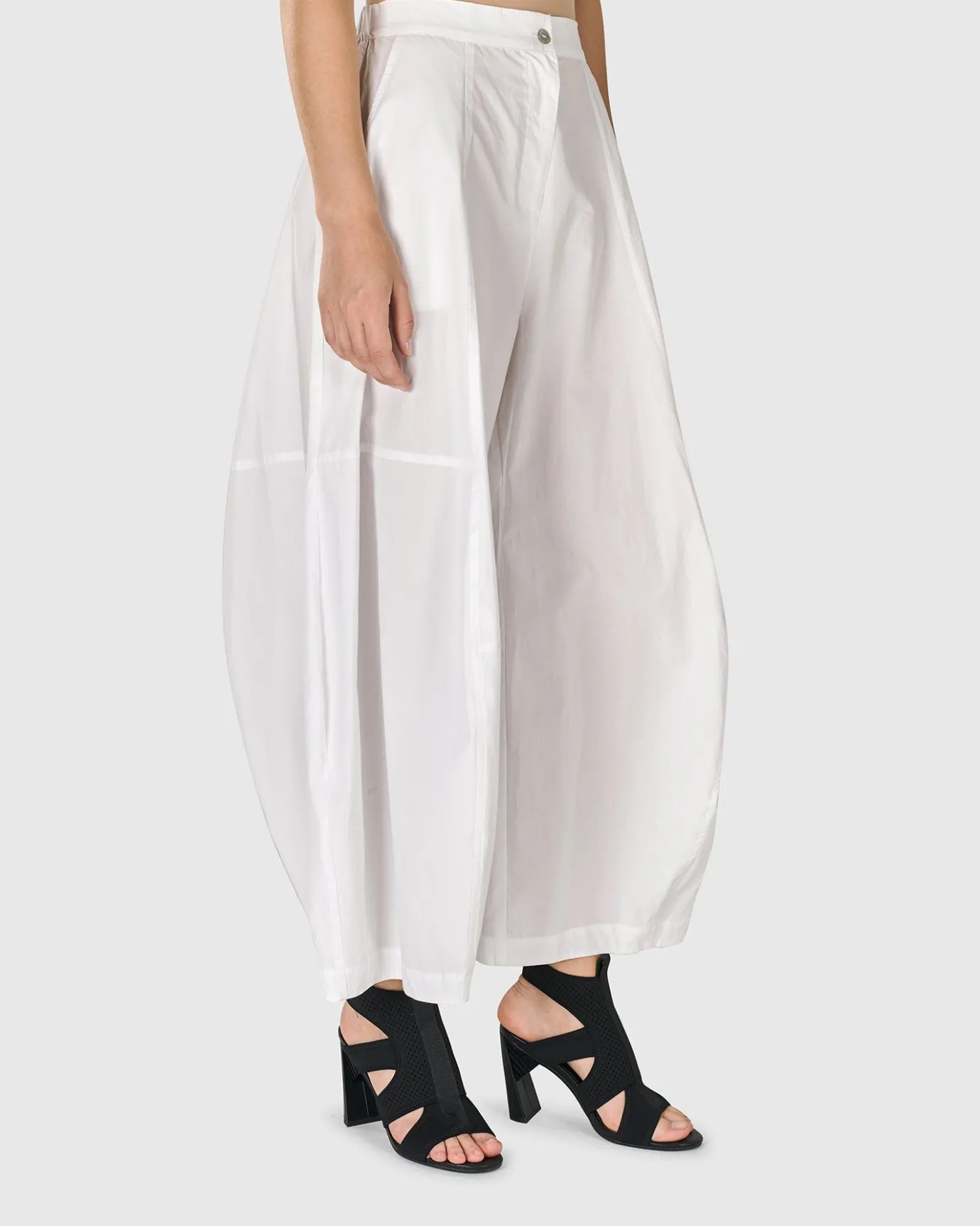 Women Alembika Plus<Urban Borough Balloon Pants, White
