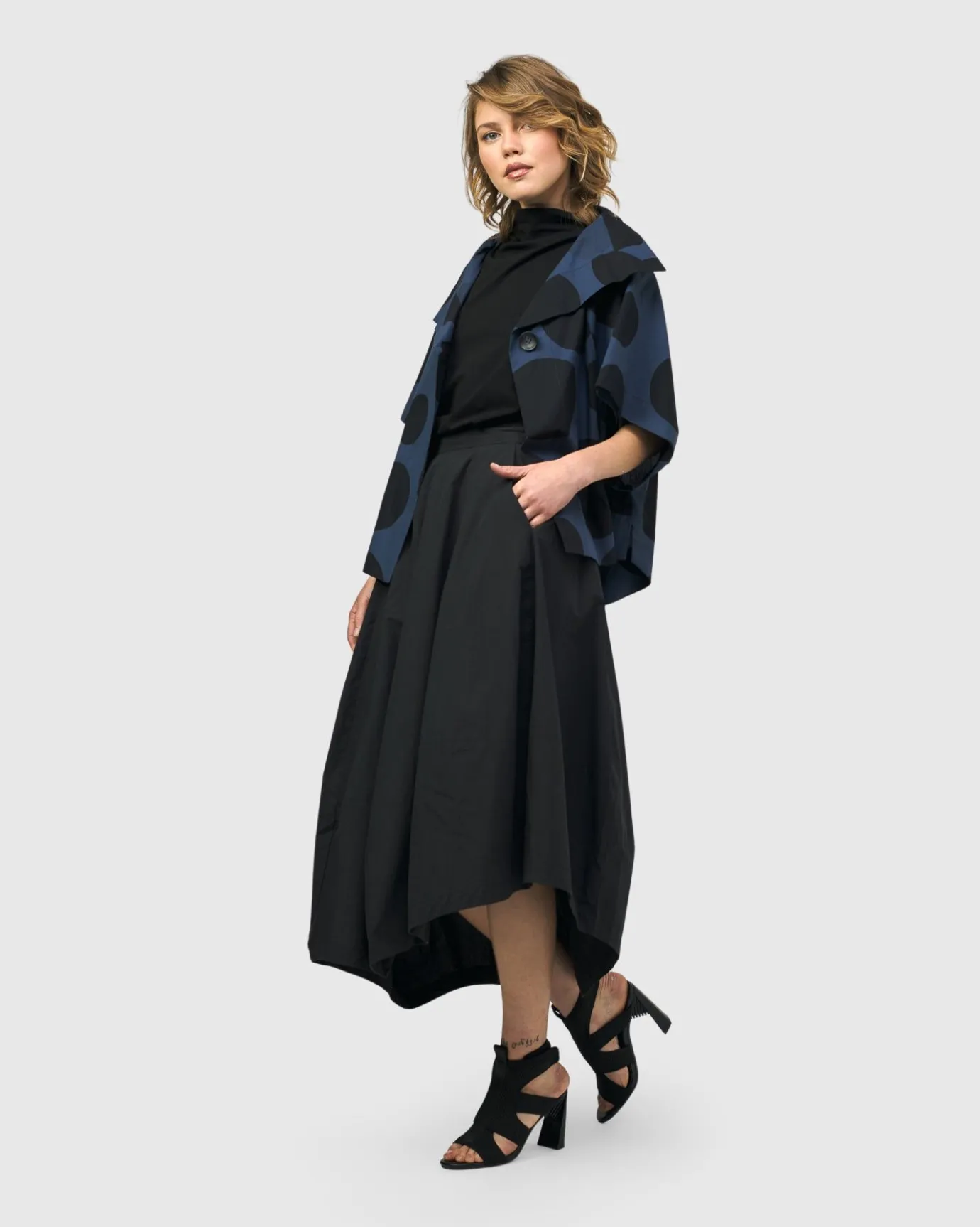 Women Alembika Plus<Urban Bossa Cape Jacket, Navy