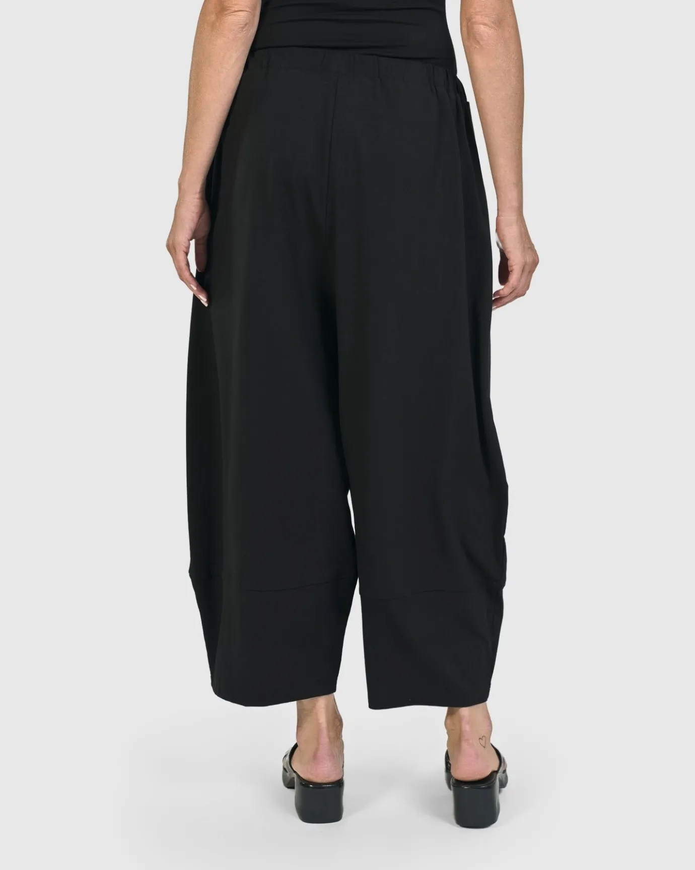Women Alembika Pants & Skirts<Urban Brooklyn Lantern Pants, Black