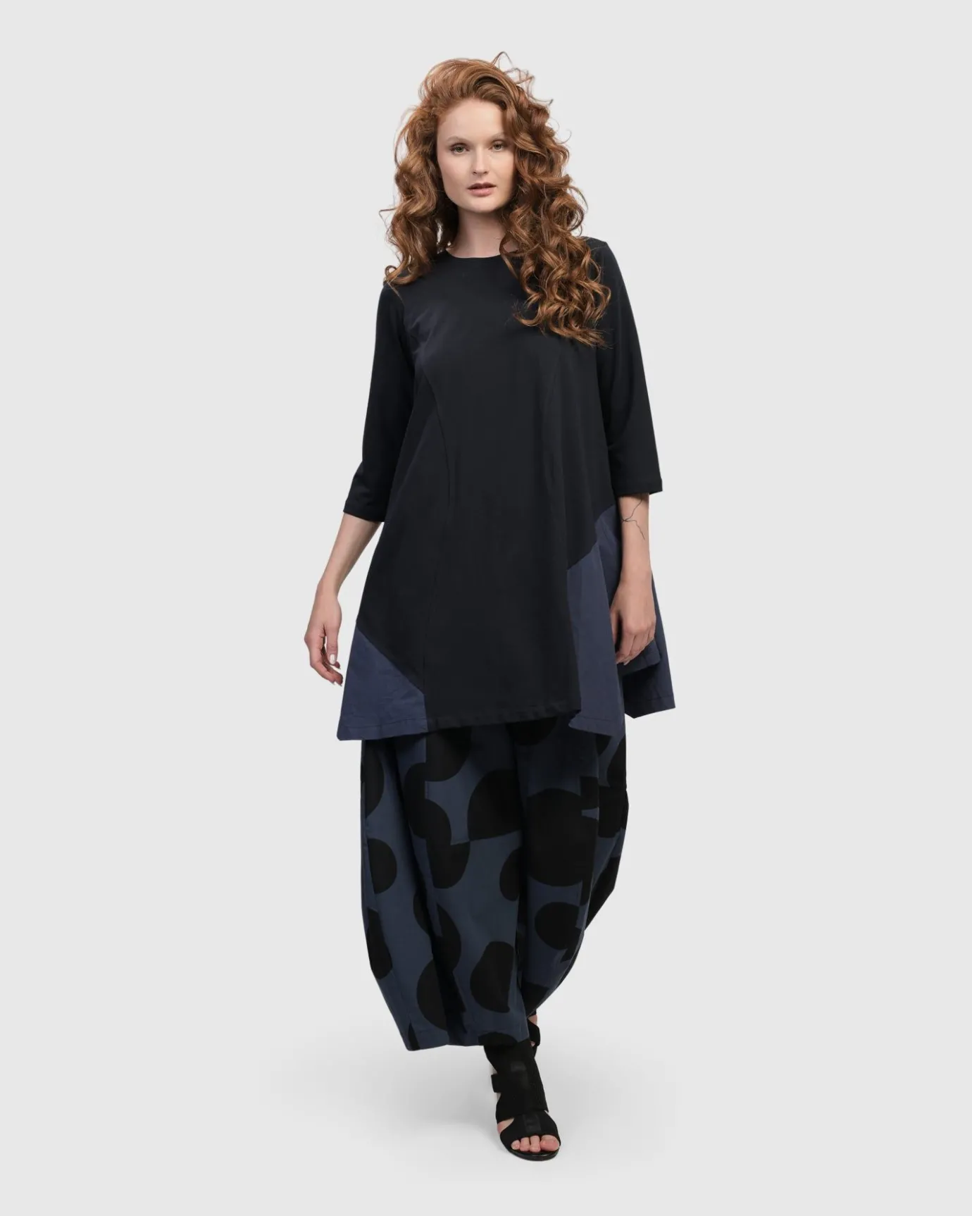 Women Alembika Plus<Urban Carnavale Balloon Pants, Navy