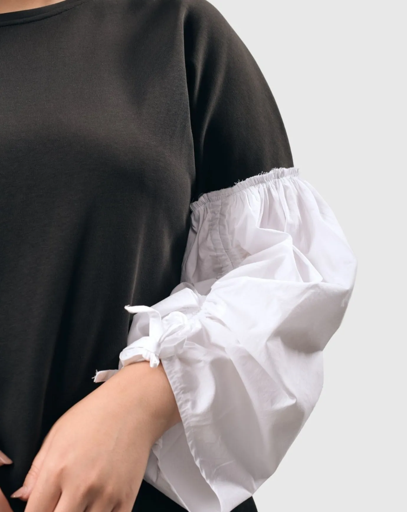 Women Alembika Plus<Urban Cinch Tunic Top, White/Black