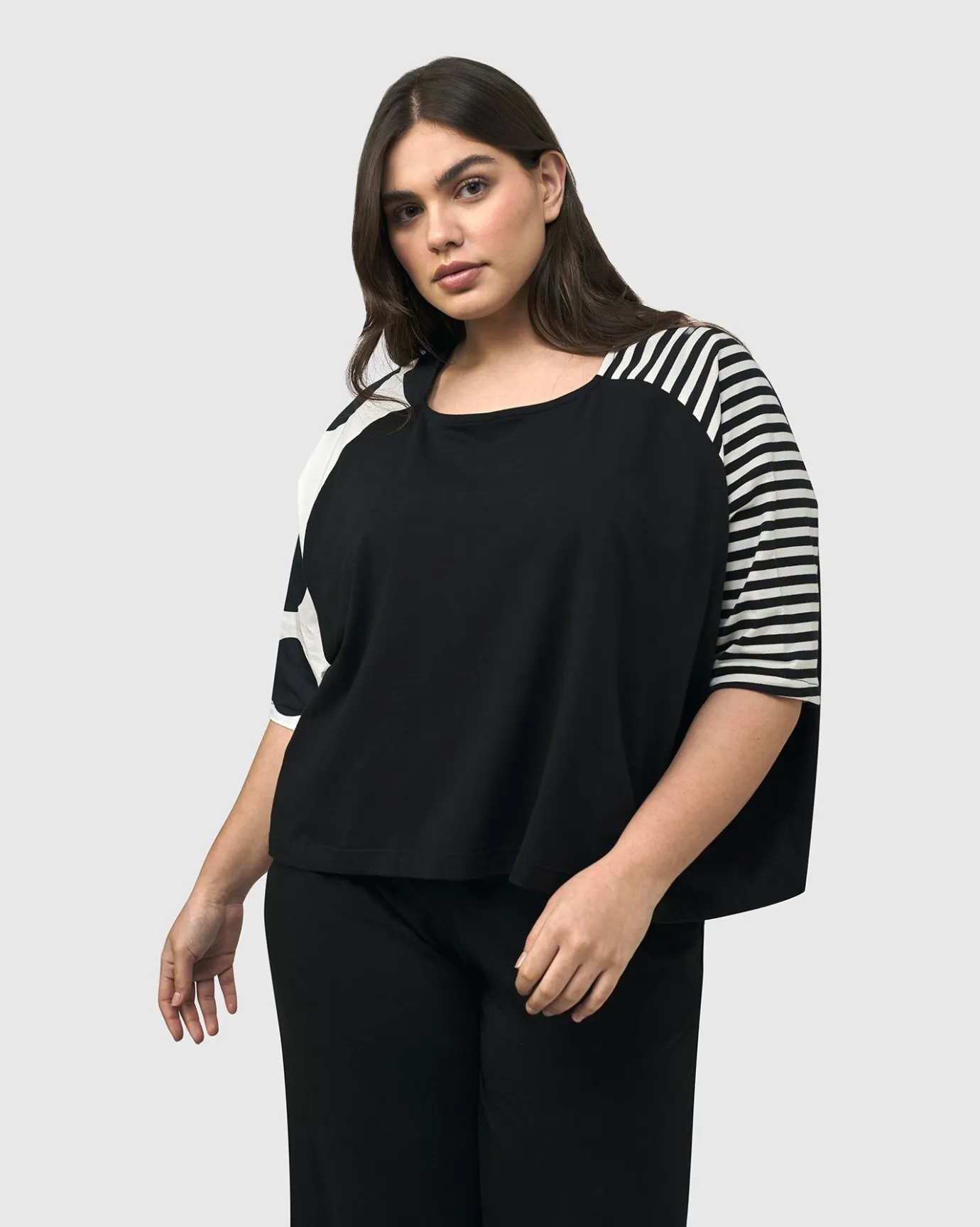Women Alembika Plus<Urban Commuter Tee, Mono