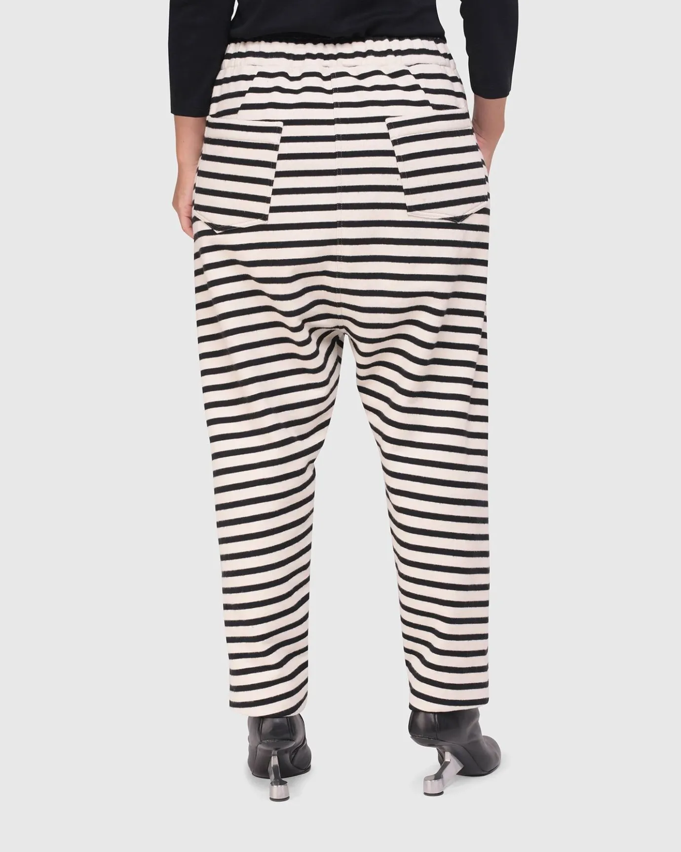 Women Alembika Pants & Skirts<Urban French Terry Trousers, Lines