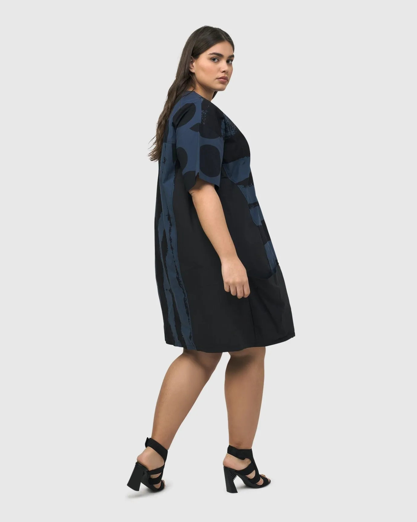 Women Alembika Dresses<Urban Ipanema Shift Dress, Navy