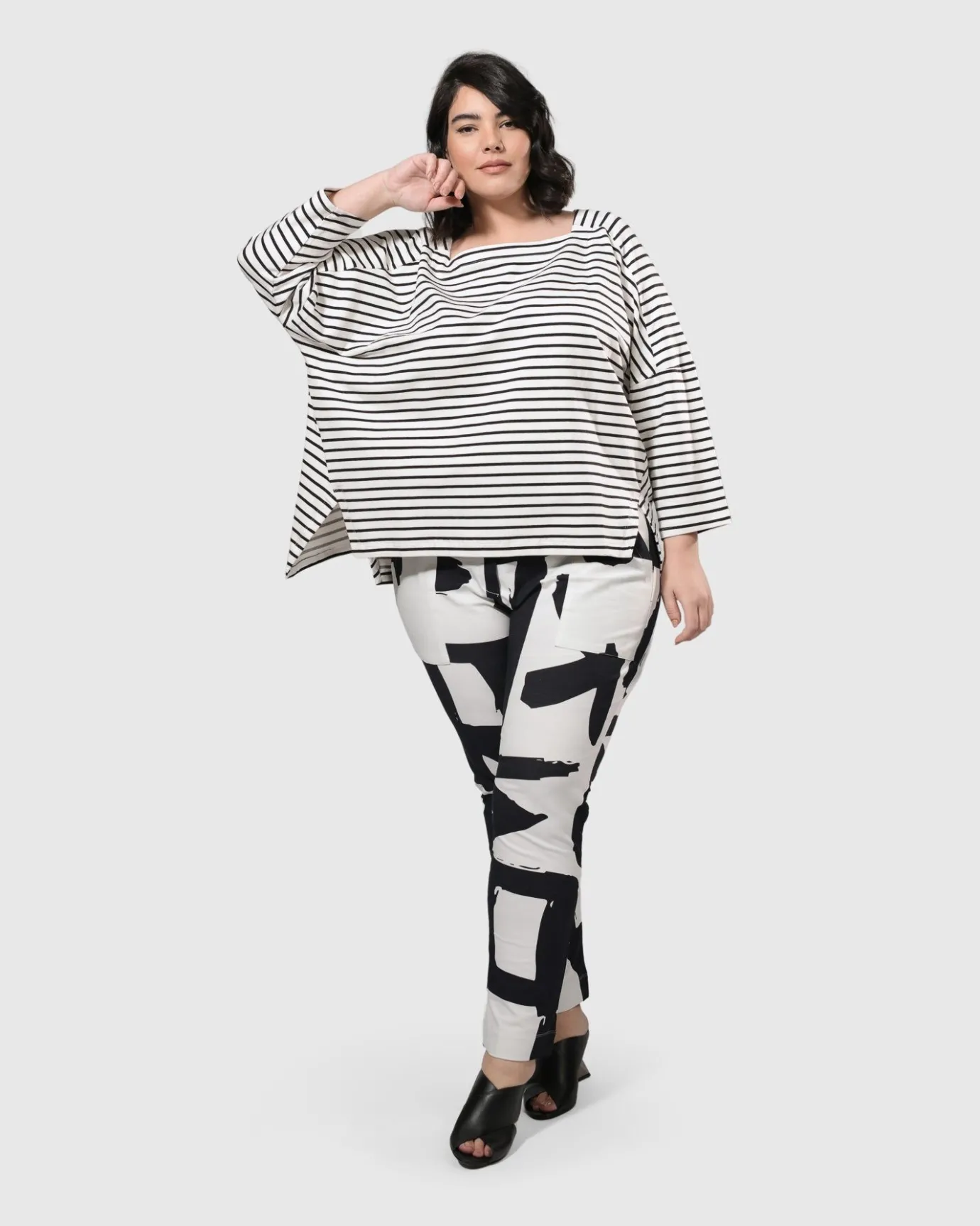 Women Alembika Tops & Tunics<Urban Jagger Stripe Top, Black
