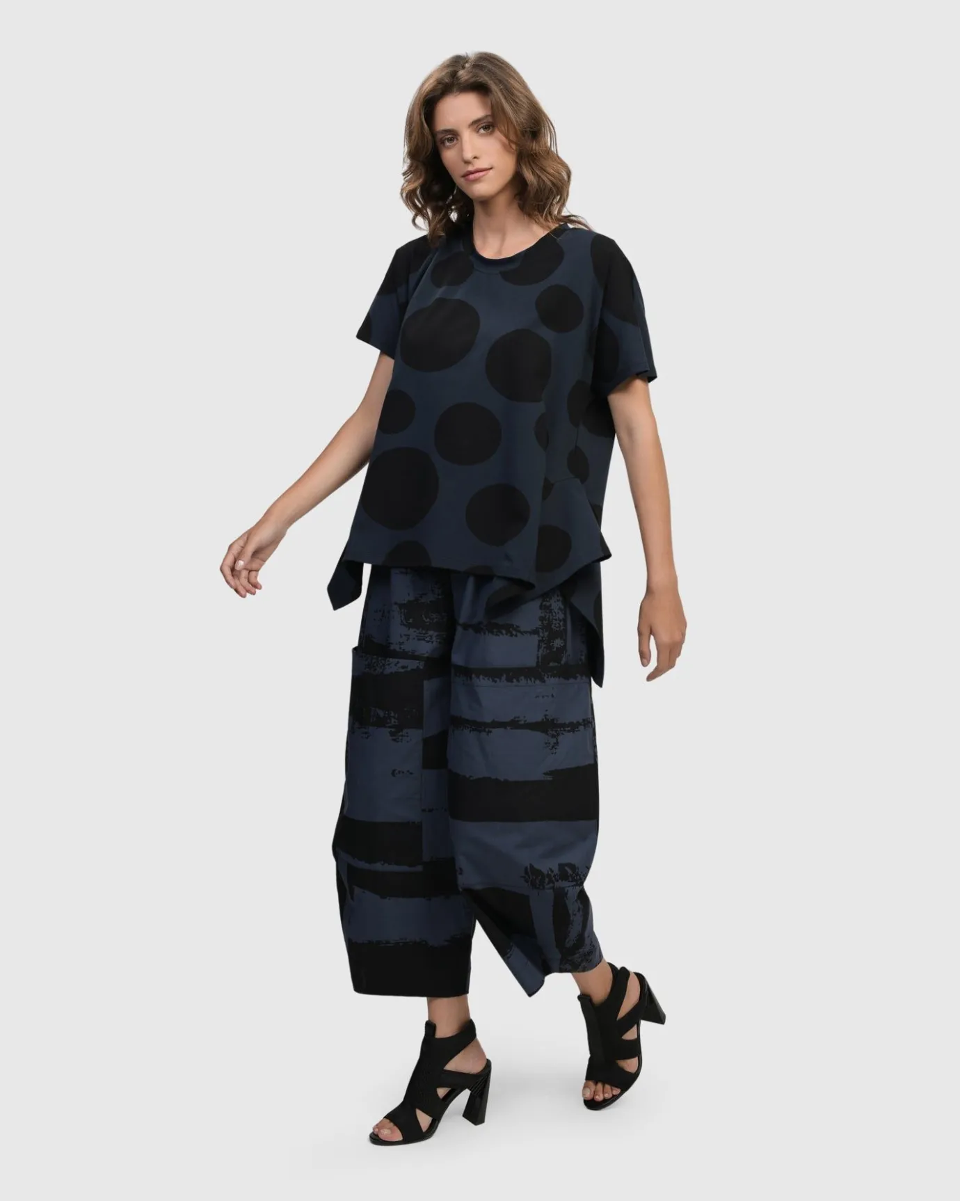 Women Alembika Plus<Urban Juliana Relaxed Top, Navy