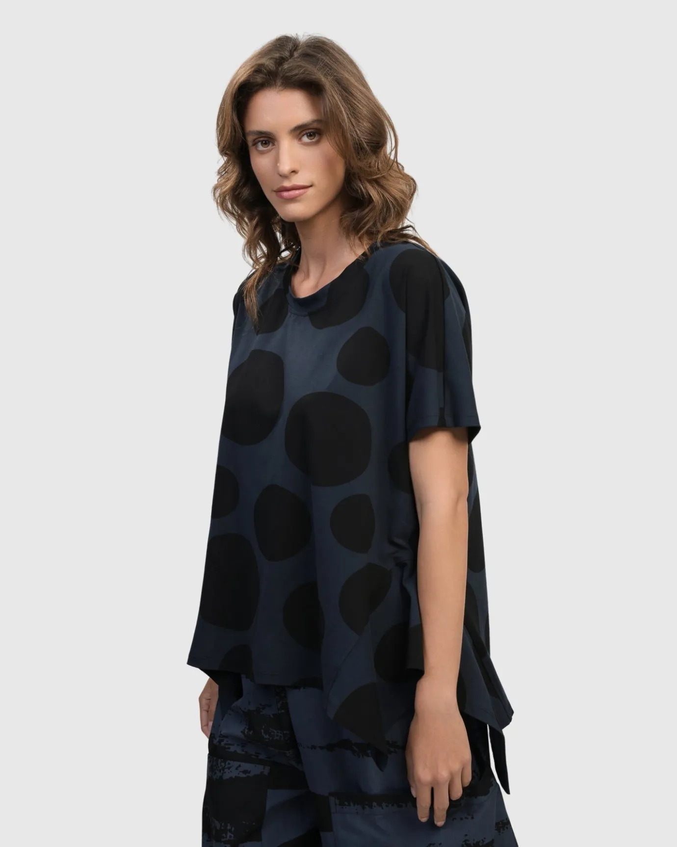 Women Alembika Plus<Urban Juliana Relaxed Top, Navy