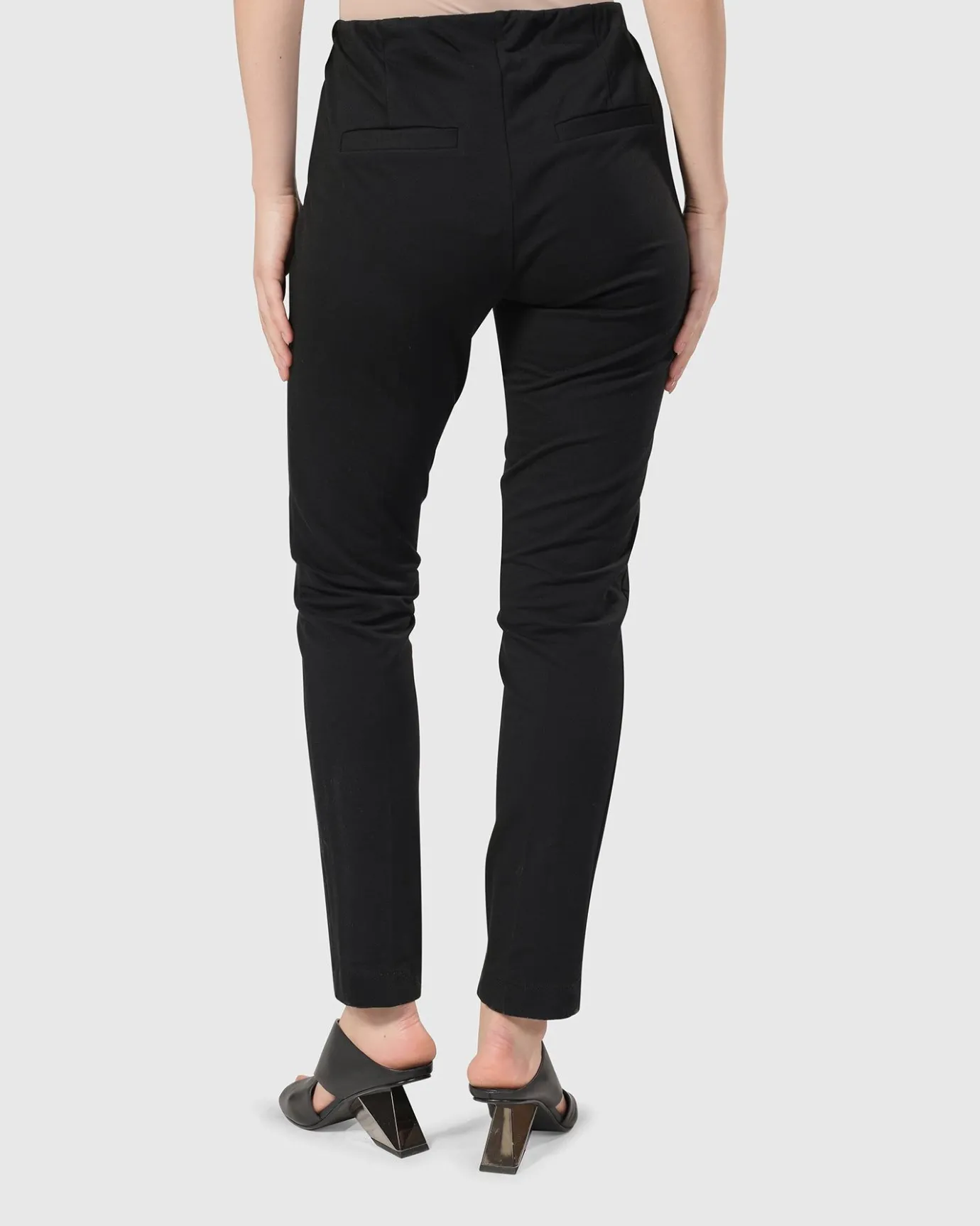 Women Alembika Pants & Skirts<Urban Metropolitan Slim Trousers, Black