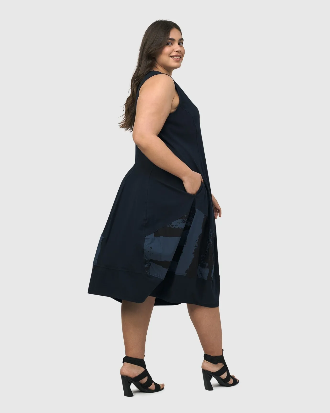 Women Alembika Plus<Urban Sleeveless Cocoon Dress, Navy