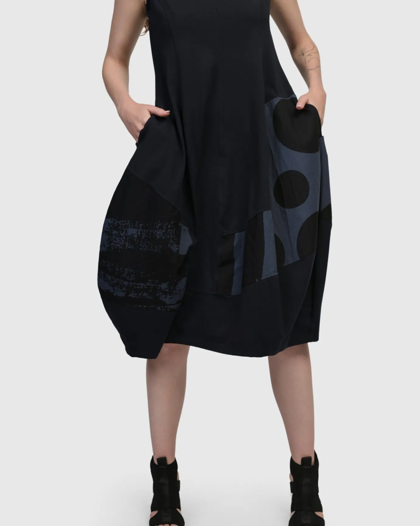 Women Alembika Plus<Urban Sleeveless Cocoon Dress, Navy