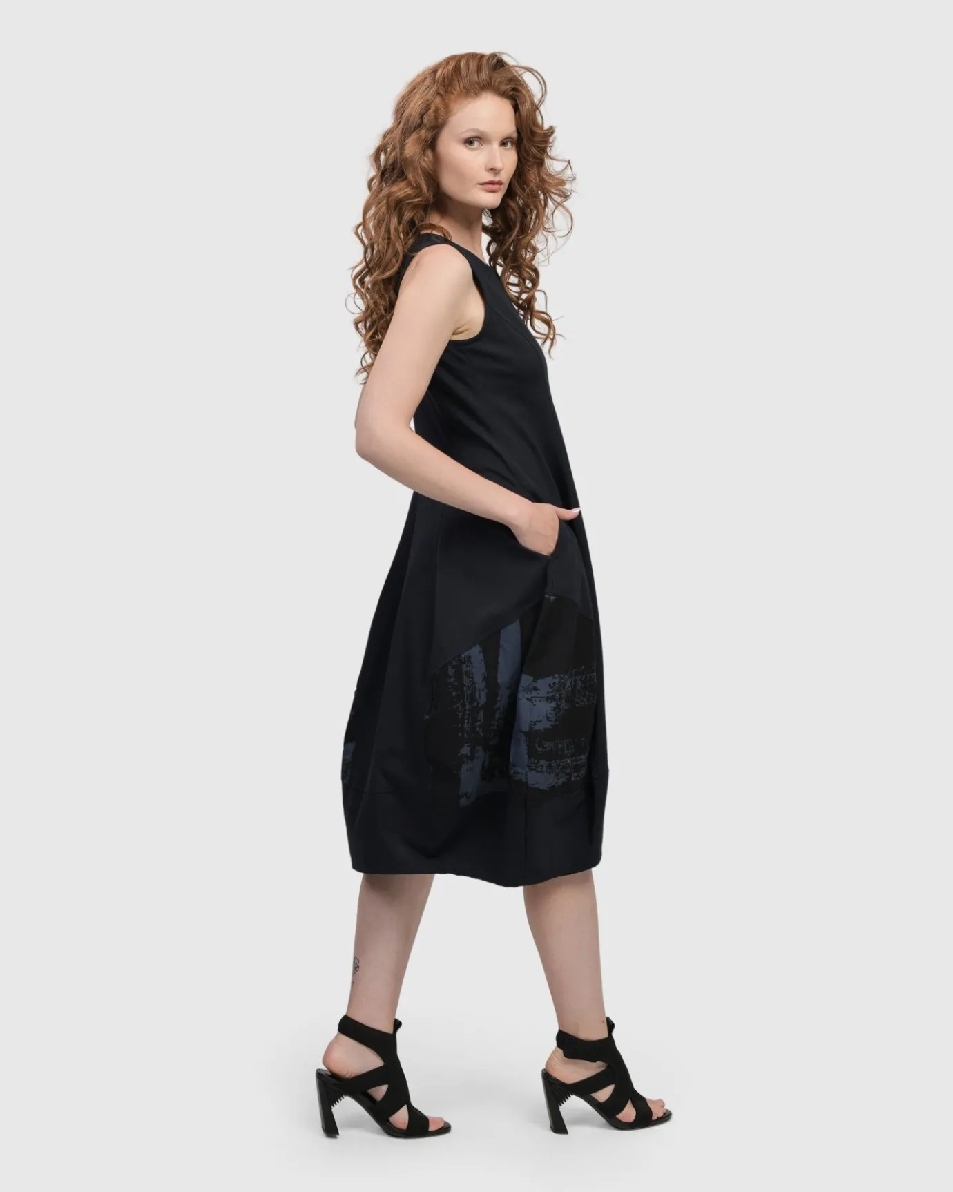 Women Alembika Plus<Urban Sleeveless Cocoon Dress, Navy
