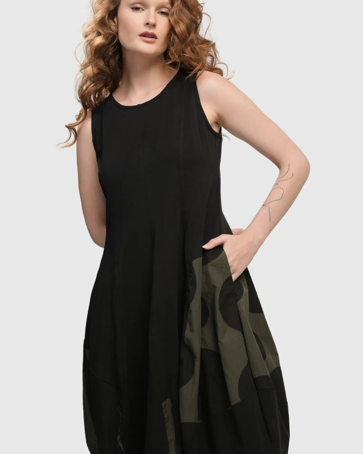 Women Alembika Dresses<Urban Sleeveless Cocoon Dress, Khaki