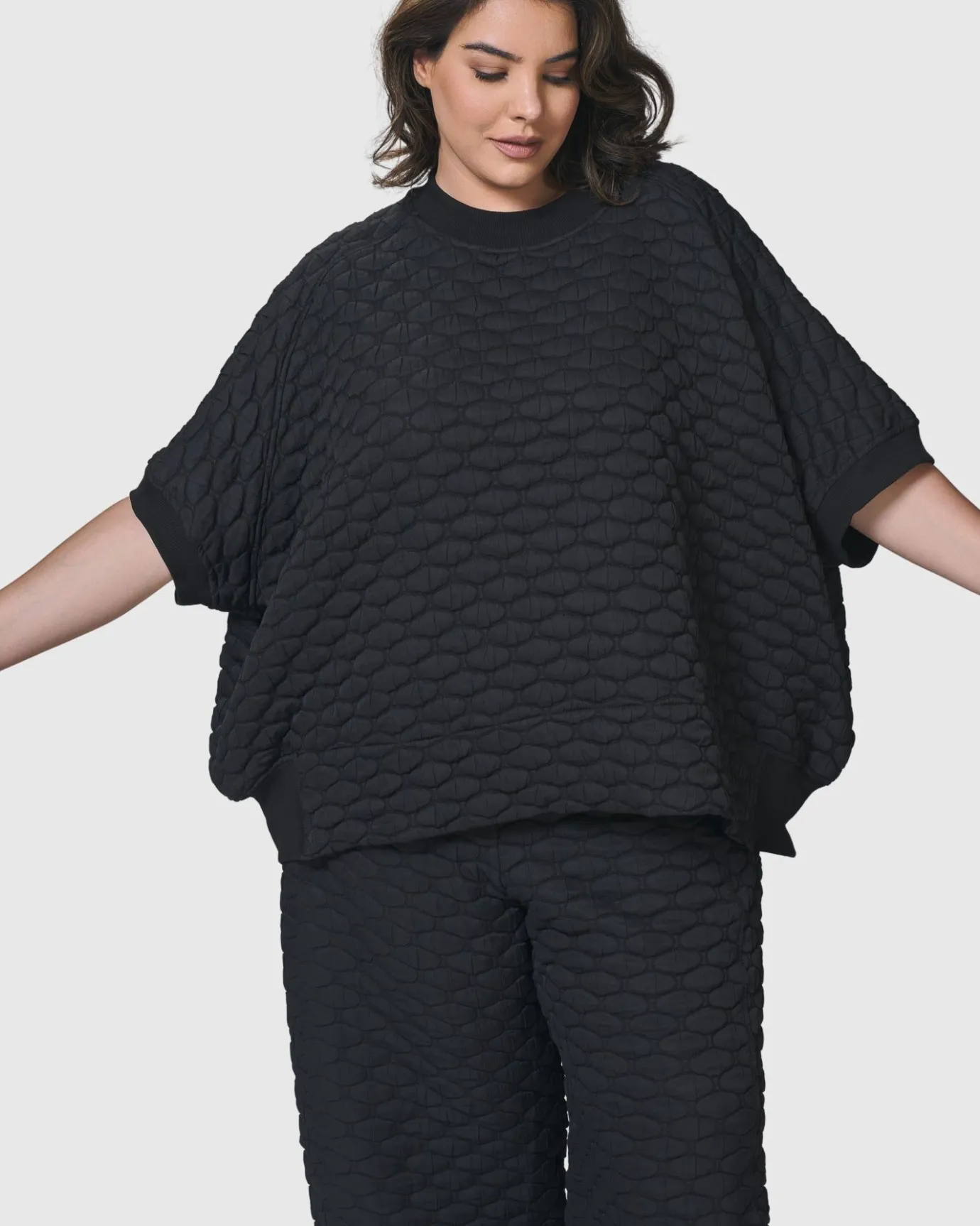 Women Alembika Plus<Urban Soft Punk Top, Black