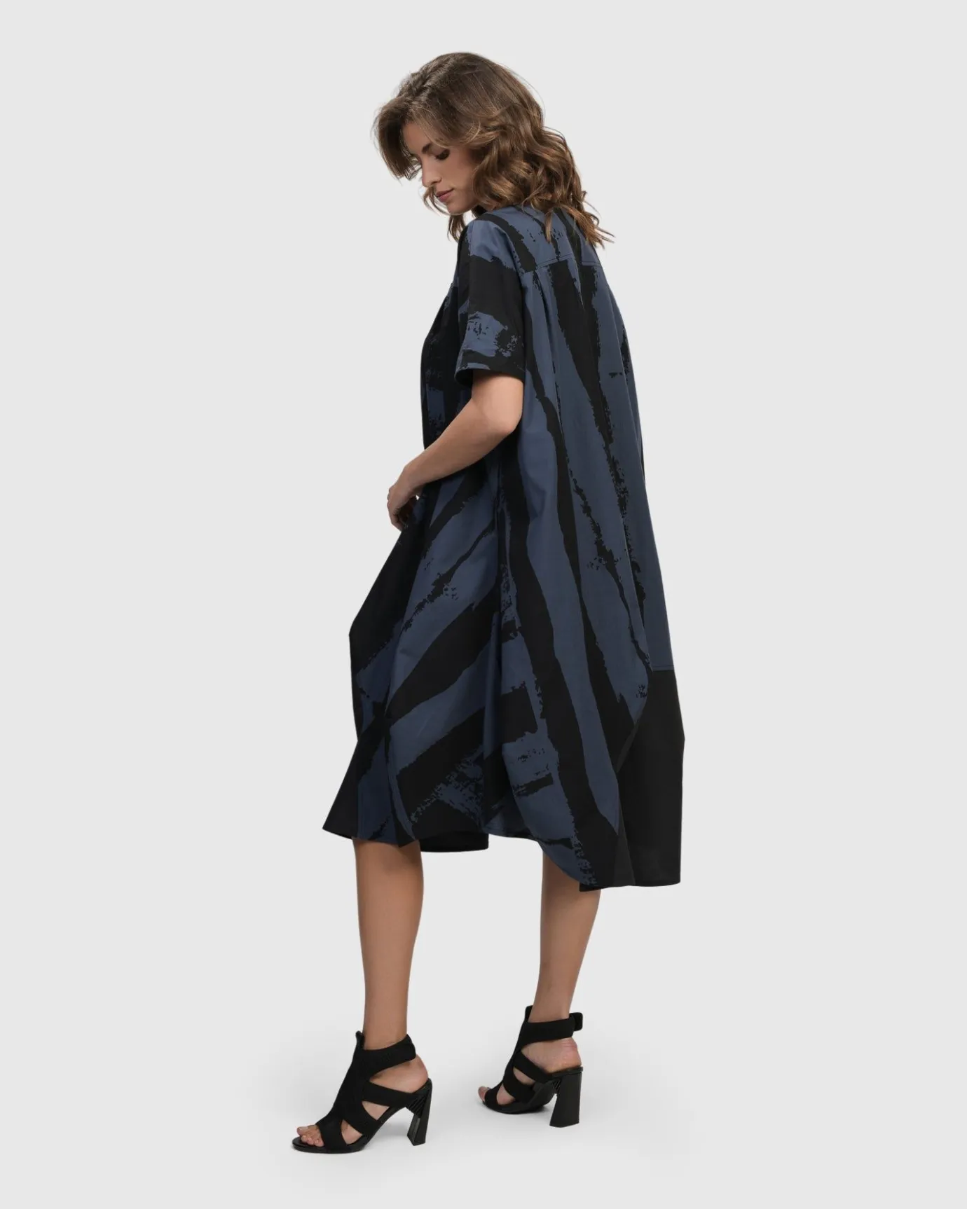 Women Alembika Plus<Urban Streets Muumuu Dress, Navy