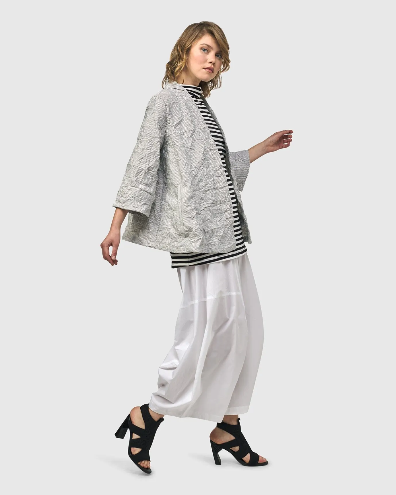Women Alembika Tops & Tunics<Urban Stripes Sleeveless Mockneck Top, Black