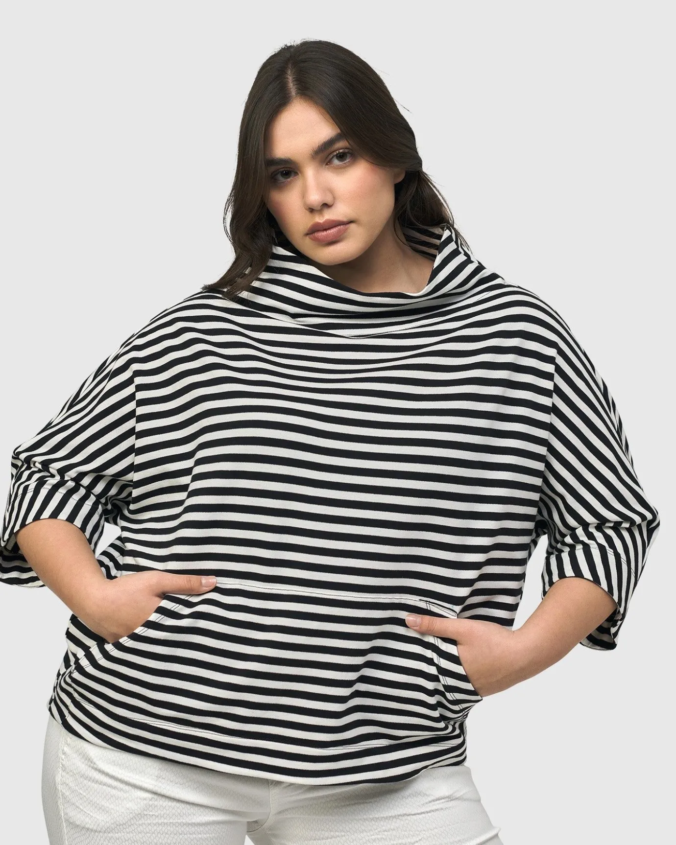 Women Alembika Tops & Tunics<Urban Trekker Sweatshirt, Black