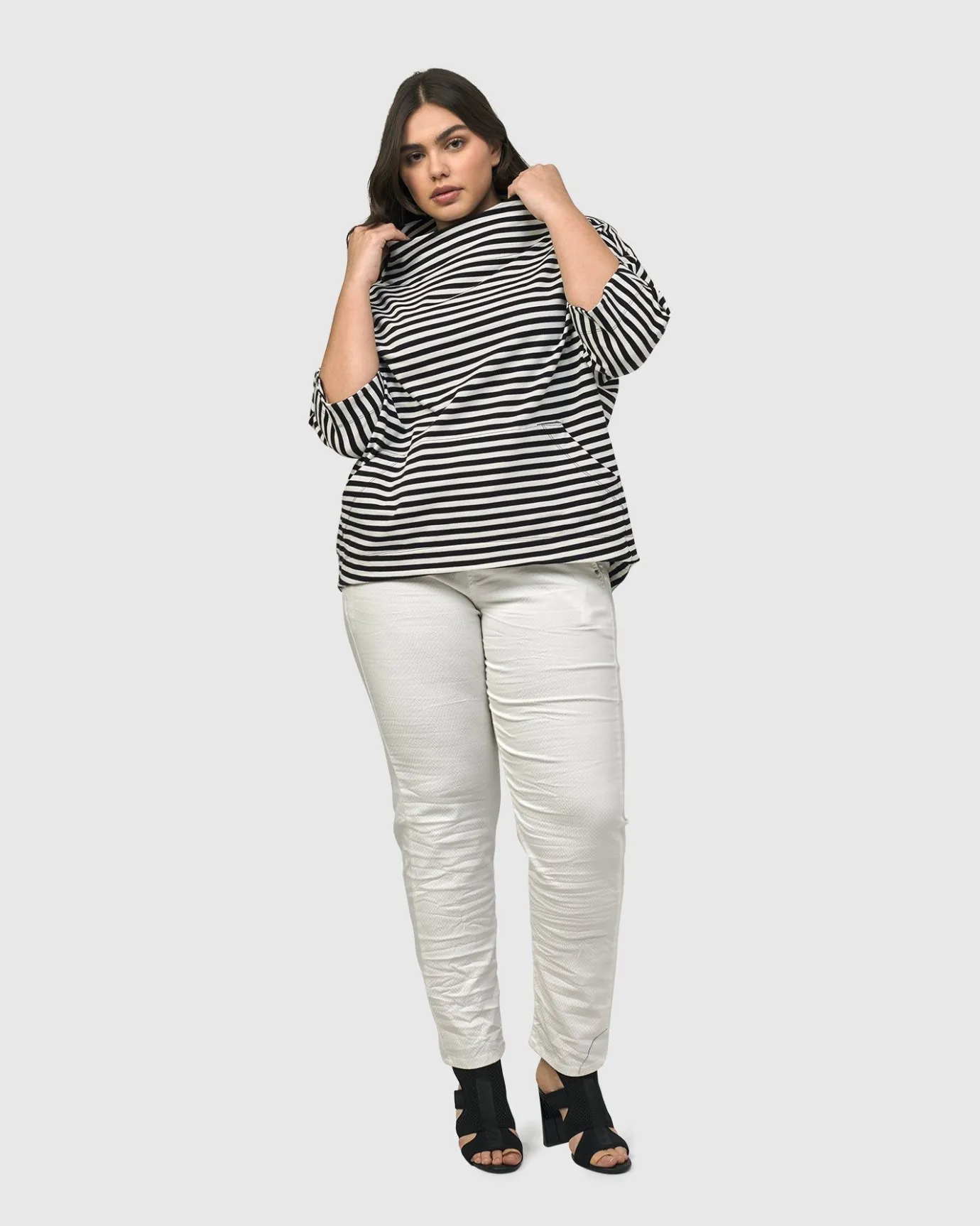 Women Alembika Tops & Tunics<Urban Trekker Sweatshirt, Black