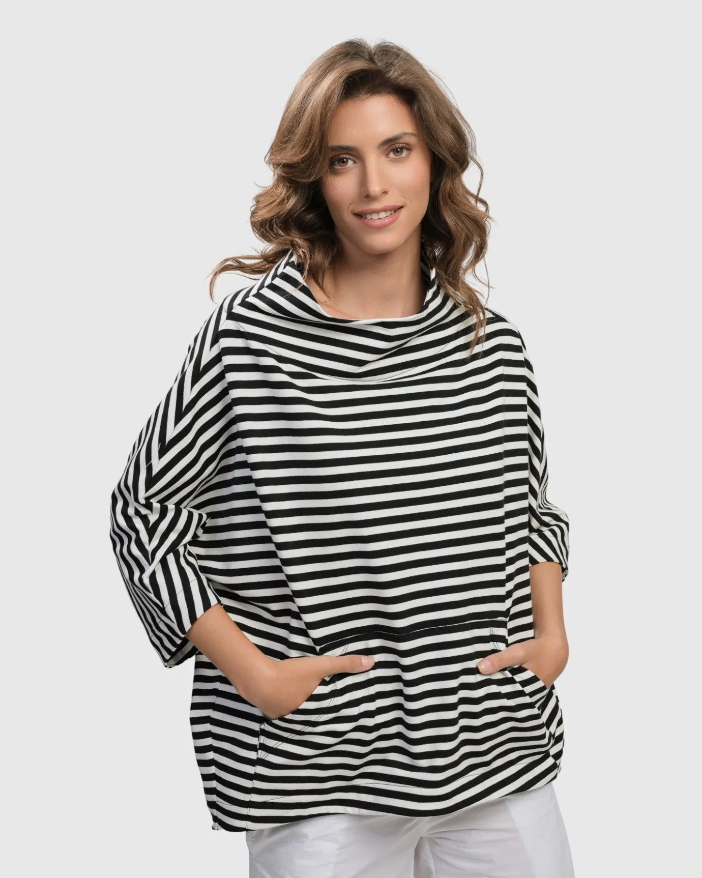 Women Alembika Tops & Tunics<Urban Trekker Sweatshirt, Black