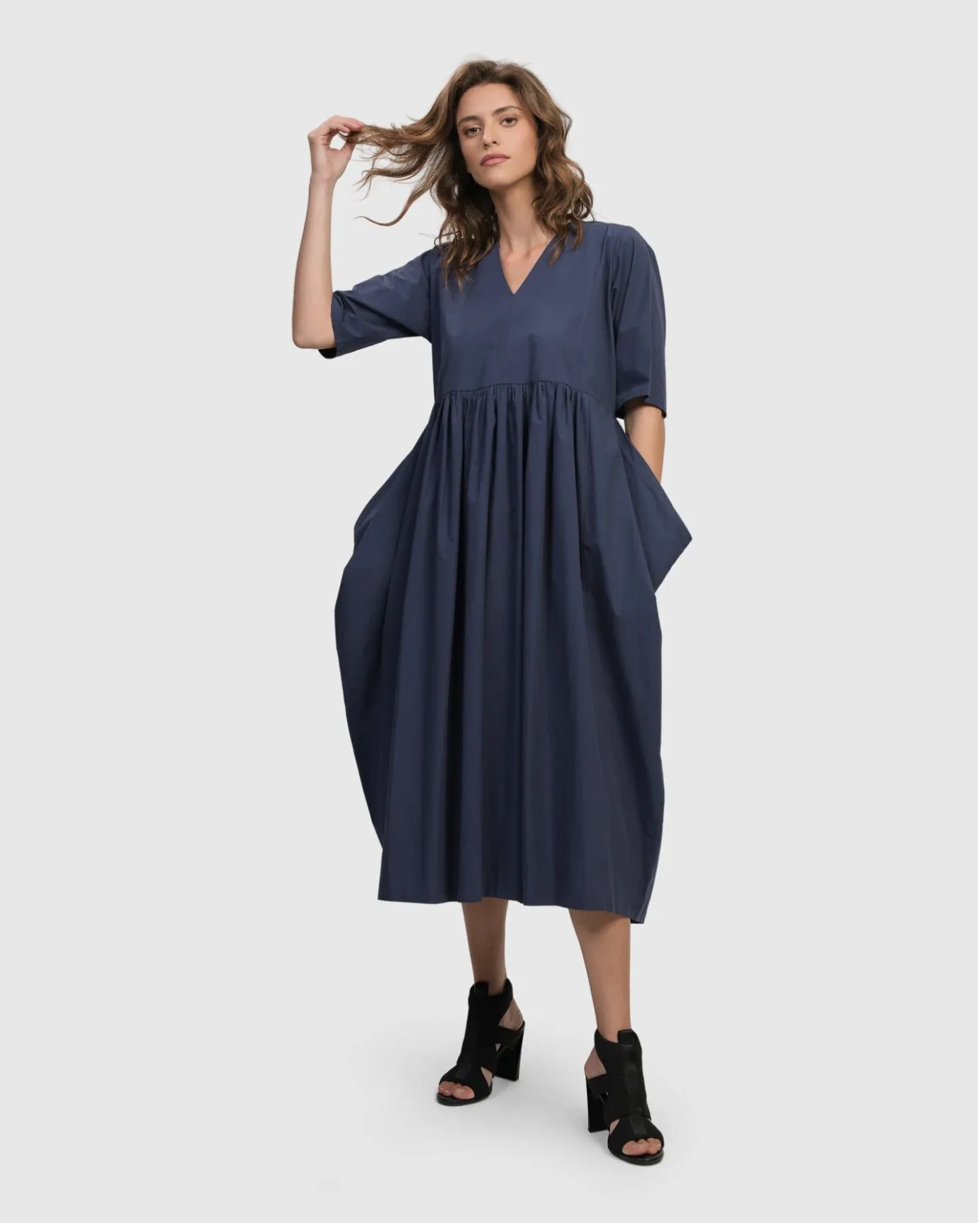 Women Alembika Dresses<Urban Wonder Relaxed Gown, Navy