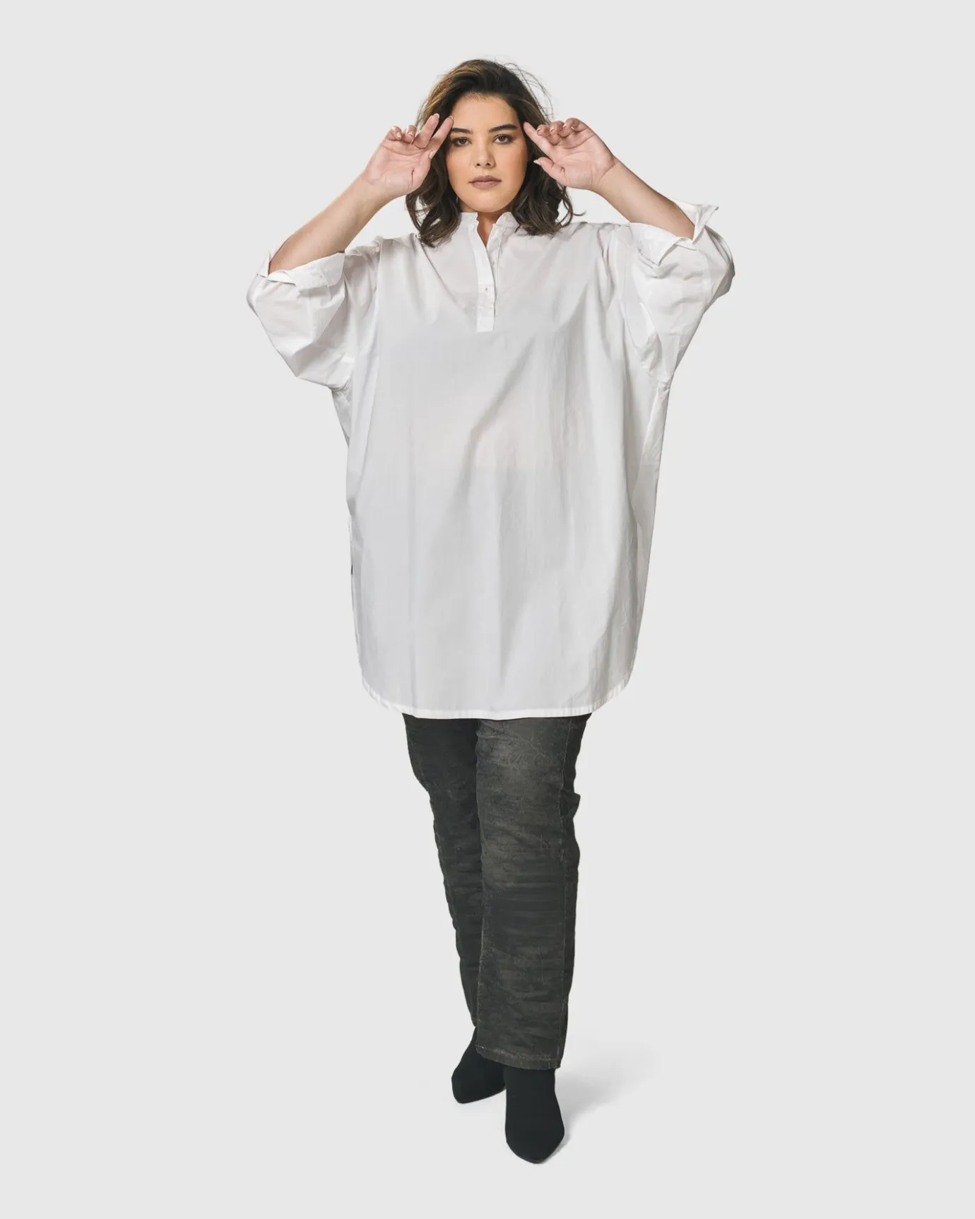 Women Alembika Tops & Tunics<Urban Zen Tunic Top, White